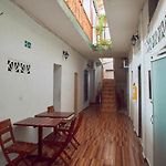 Hostal LA MURALLA